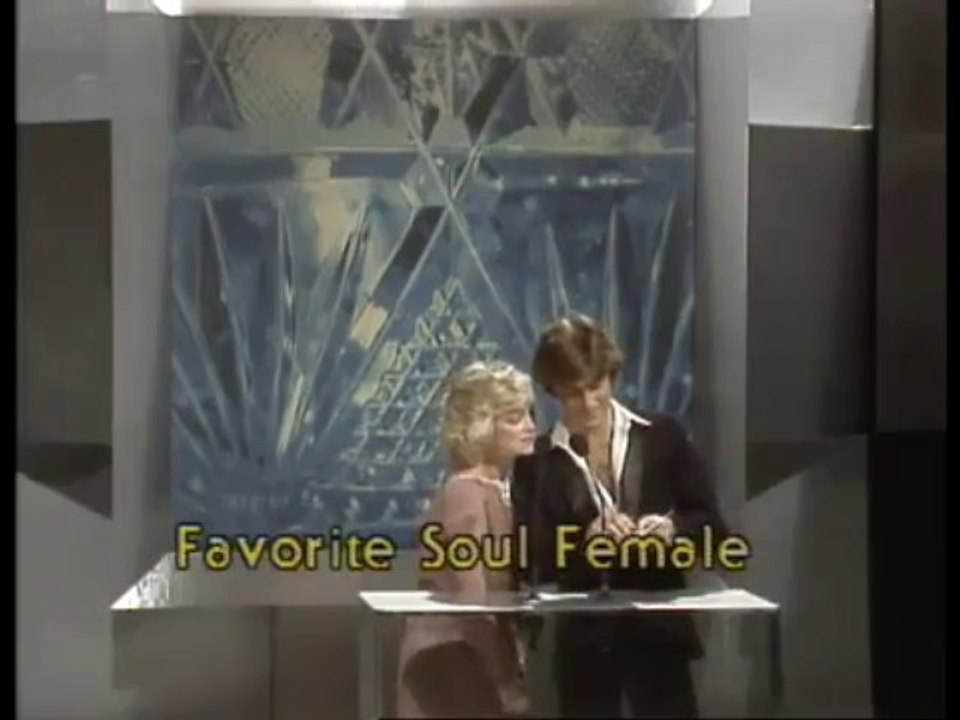 Andy Gibb and Barbara Mandrell American Music Awards 1981