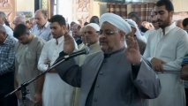 Iraqis pray for peace on first day of Eid