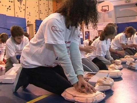 Journée européenne contre l’arrêt cardiaque: les gestes qui sauvent enseignés aux jeunes - 16/10