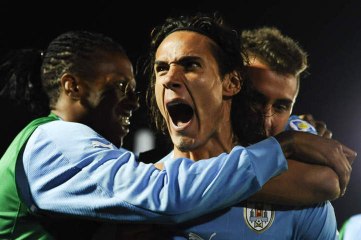 La but de Cavani qui envoie l'Uruguay en barrages !