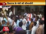 MP minister Kailash Vijayvargiya caught on camera distributing cash