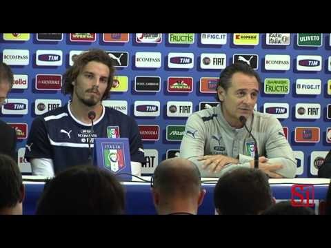 Napoli - Italia-Armenia al San Paolo (15.10.13)