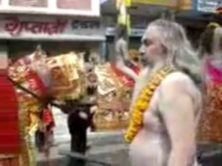 NAGA-BABA-SADHU-IN-KUMBH-YATRA