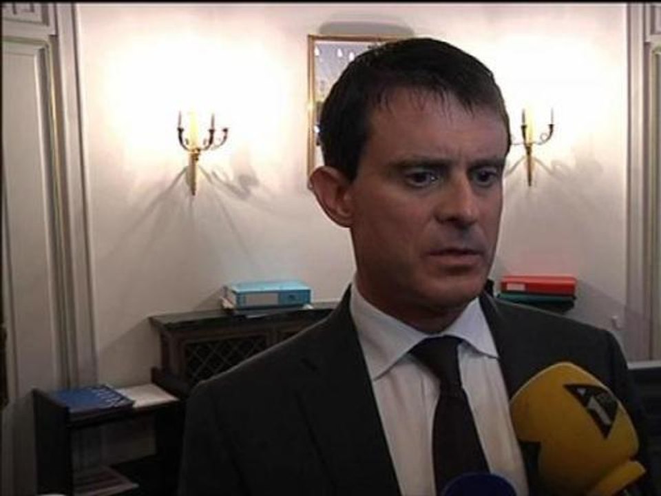 Collégienne kosovare expulsée: "nous avons besoin que la loi soit respectée", affirme Valls - 16/10