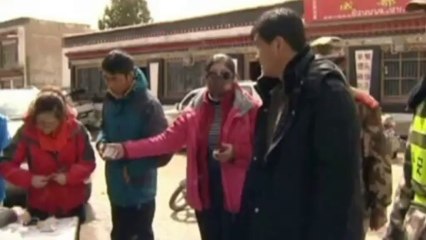 Mount Everest deaths: Four die in avalanche