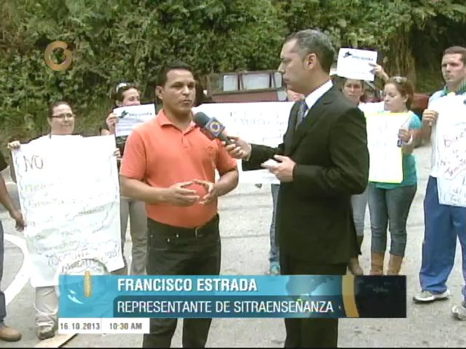 Maestros y jubilados de Miranda protestan para exigir pagos pendientes