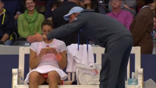 Luxemburgo - Bouchard cae con Petkovic