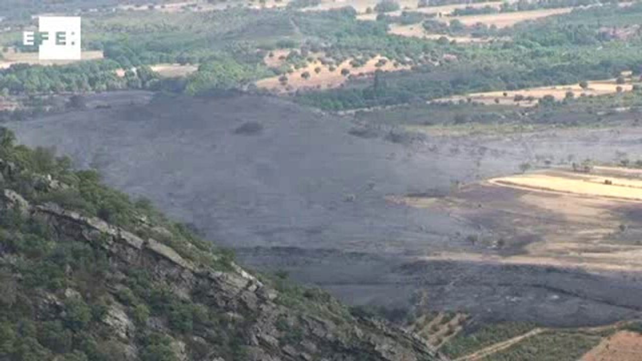 La Gomera continúa ardiendo mientras el resto de los incendios se estabilizan