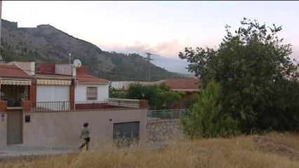 Continúa activo el incendio forestal de Cocentaina