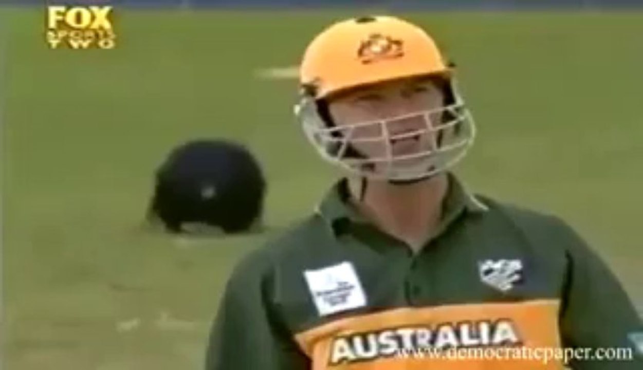 Brett Lee broke the Car  with a Huge Six - CricHeaven.com