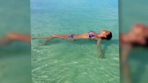 Miranda Kerr zeigt ihre Bikinifigur bei einem Familie-Strand-Ausflug
