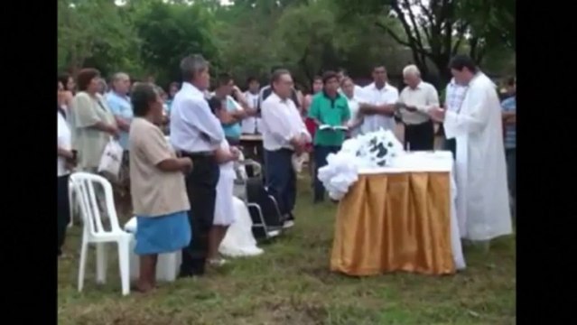 Au Paraguay, des jeunes mariés de 99 et 103 ans