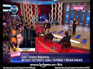 Hülya Avşar'dan Beyaz'a 1 Nisan Şakası