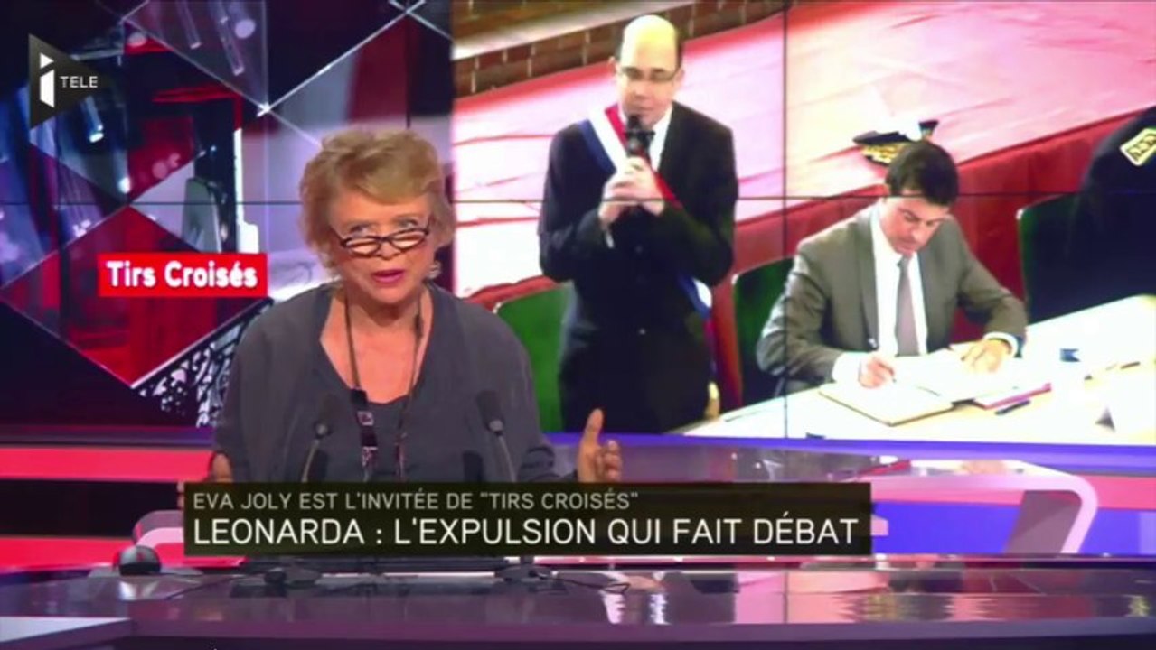 Eva Joly fait un amalgame scandaleux entre les roms et les pieds-noirs