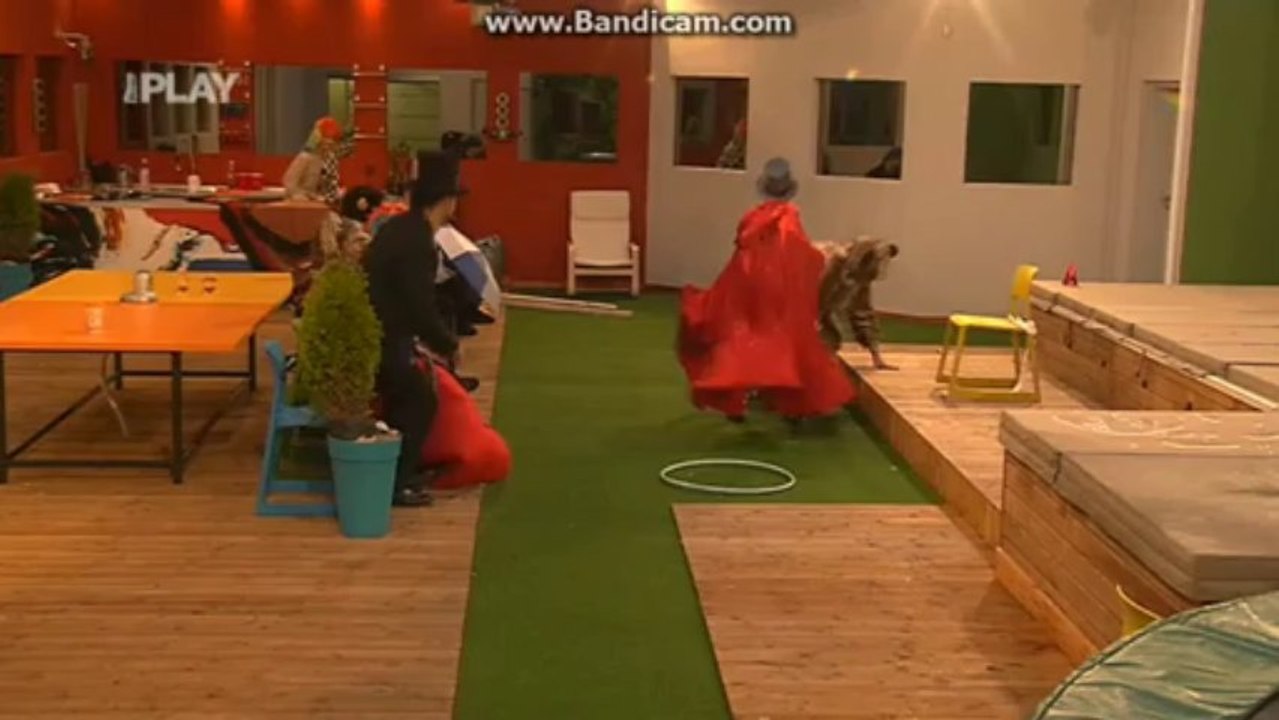 Vyvolení 2013 - Cirkus VyVolto 1/2 (17.10.2013)