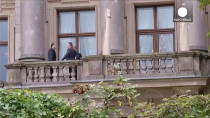 Descargar video: In Germania sarà Grande Coalizione, Spd chiede salario...