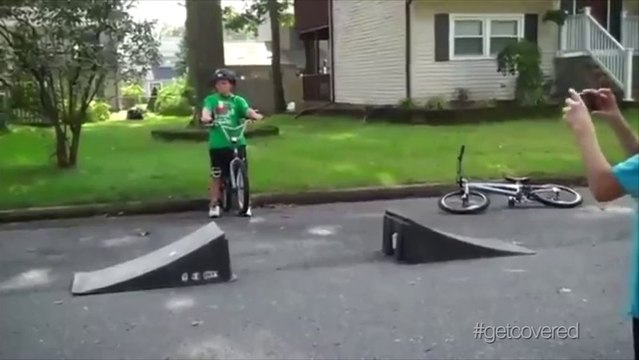 Des gamelles ridicules, des ados débiles et des accident de fou : Grosse Compilation de FAILS!