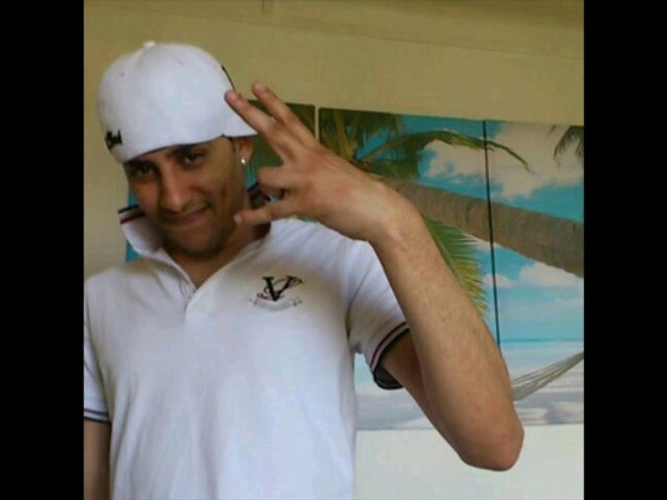 Melka Prod - Tous Dans La Meme Merde. (Outro2pac)