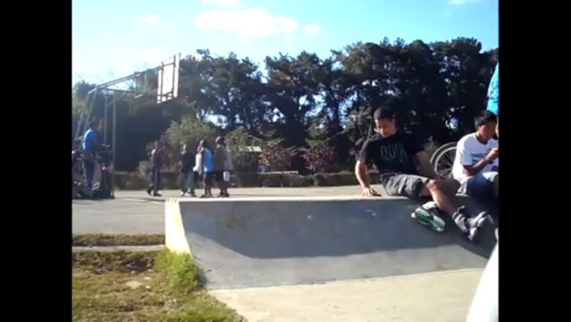 Jonathan TOTO DéFISE by RED de SFR.FR // SKATE Amateur