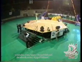 Aygun Kazimova - I'm alone [ Qeyri-adi şou konserti ]