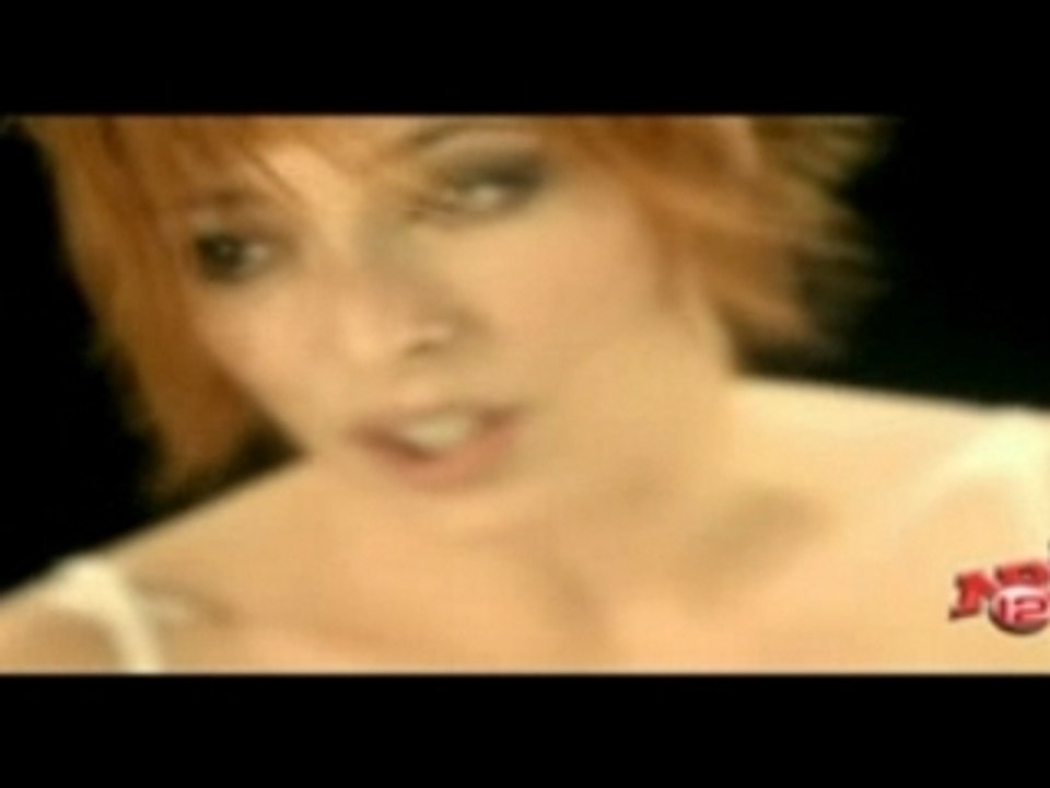 Mylene Farmer - l'amour n'est rien