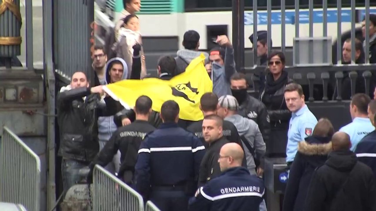 Procès Dieudonné _ Quenelles, LDJ, ananas et compagnie _