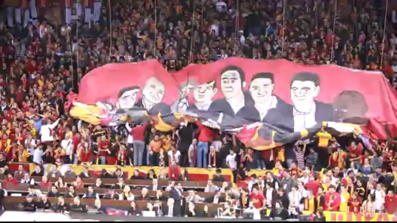 Galatasaray MP - Anadolu Efes  "Saldır Galatasaray 2"