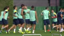 Puyol, Messi y Mascherano convocados; Piqué, Alves y Alexis descartados