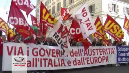 Скачать видео: Corteo Cobas a Roma, oltre 50 mila persone in piazza