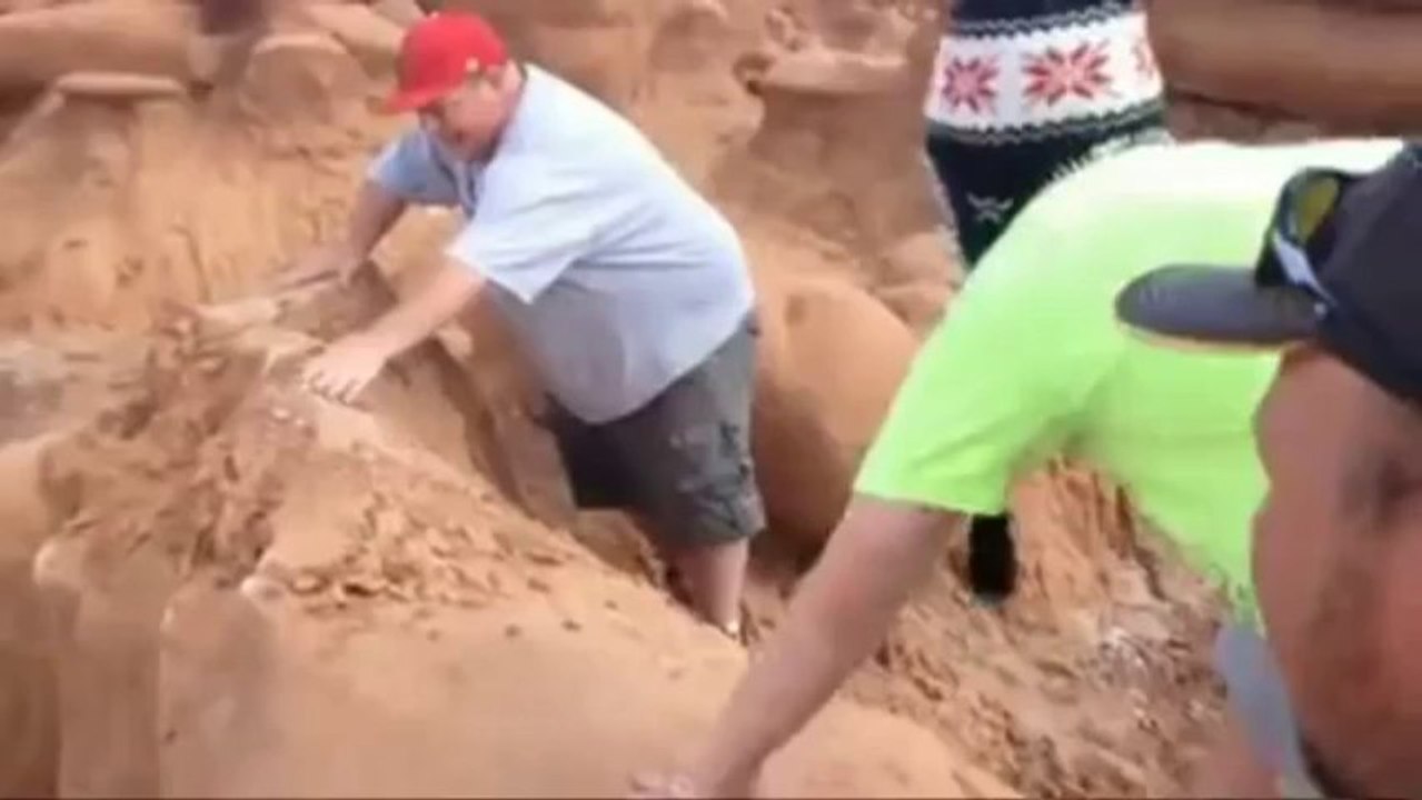 ▶ Illegal activity_ Men destroy rock formation in Goblin Valley, Utah - YouTube [360p]