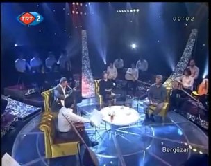 Özcan Türe - Yürü Güzel Yürü Boyuna Kurban 🌿