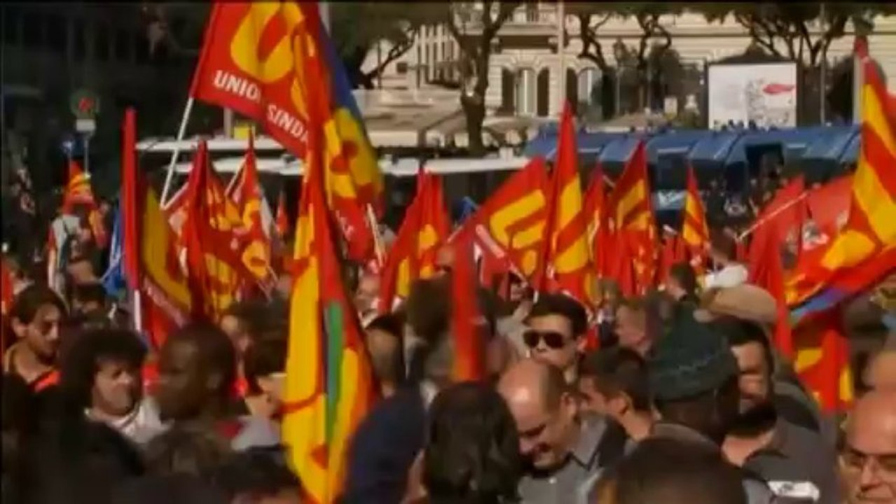 Italie : des milliers de Romains manifestent contre l'austérité du gouvernement