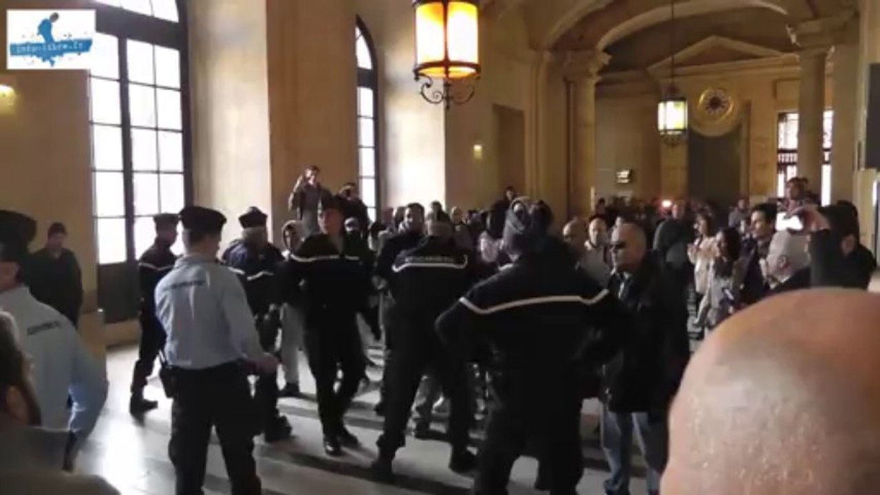 Face à face tendu entre les fans de Dieudonné et la LDJ