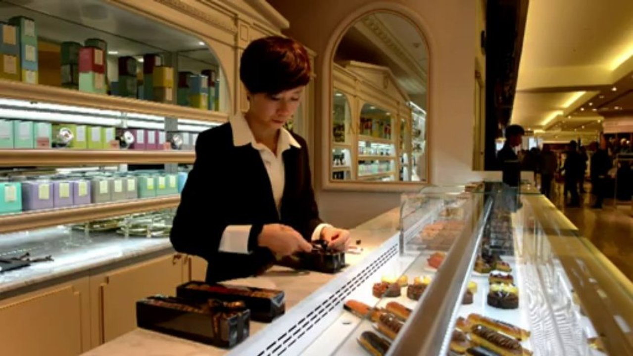 French department store Galeries Lafayette launcheds Beijing shop