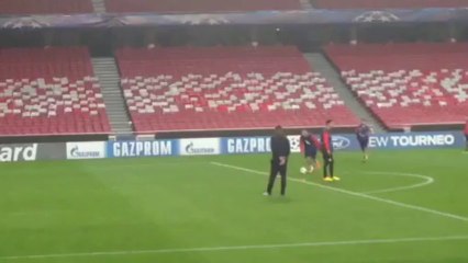 Προπόνηση στο "Εστάντιο Ντα Λουζ" 3 (Champions League 2013-14)