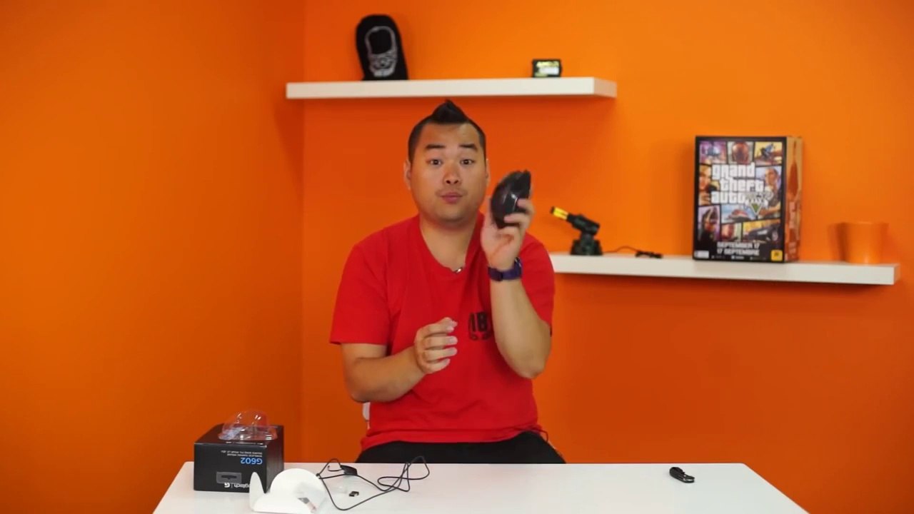 Logitech G602 Wireless Gaming Mouse Unboxing - Unpacked