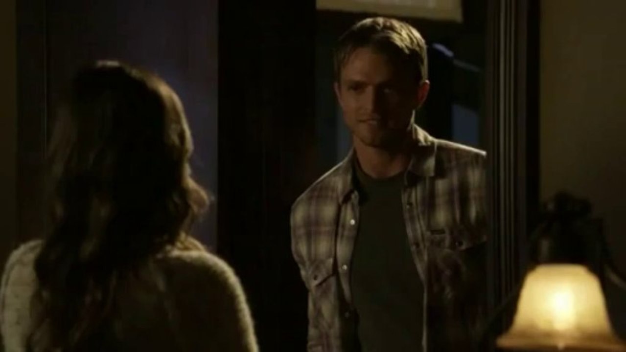 Zoe & Wade Scenes - 1x13 Part 2