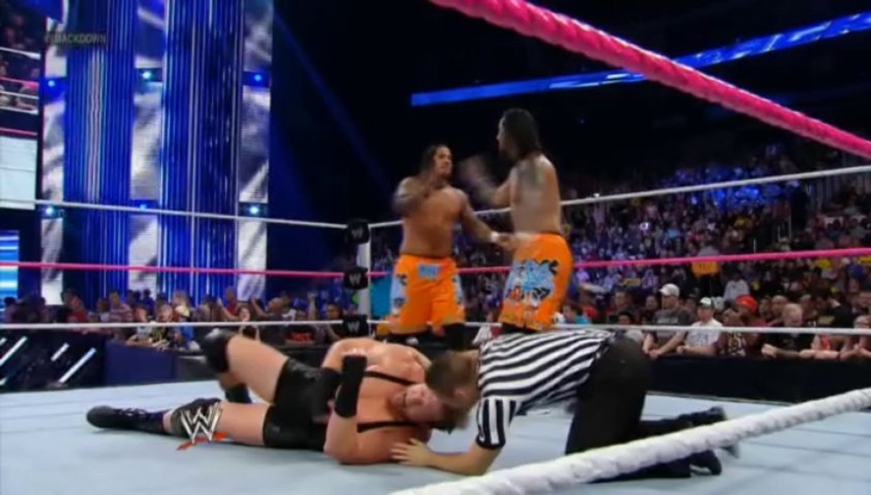Smackdown 10-18-2013