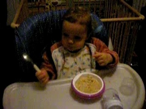 je mange toute seule 005