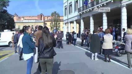 SIT-IN IN PIAZZA, LA RABBIA DEI COMMERCIANTI