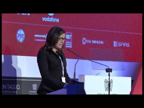 Napoli - De Benedetti ai giovani industriali: Nessun segnale di ripresa -2- (18.10.13)