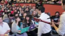 МОТИКА: Лудаци одат во канадските универзитети, упаѓаат на предавања и им пеат серенади на професорките
