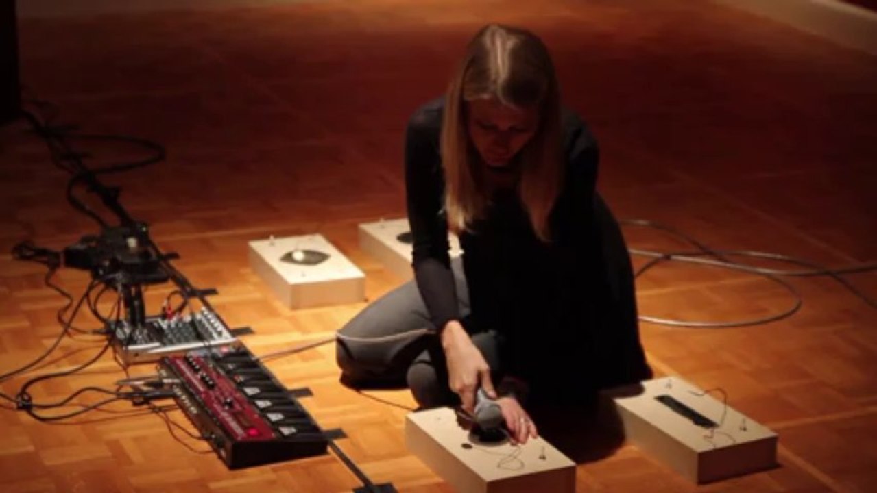 Lesley Flanigan - Musée des Beaux-Arts