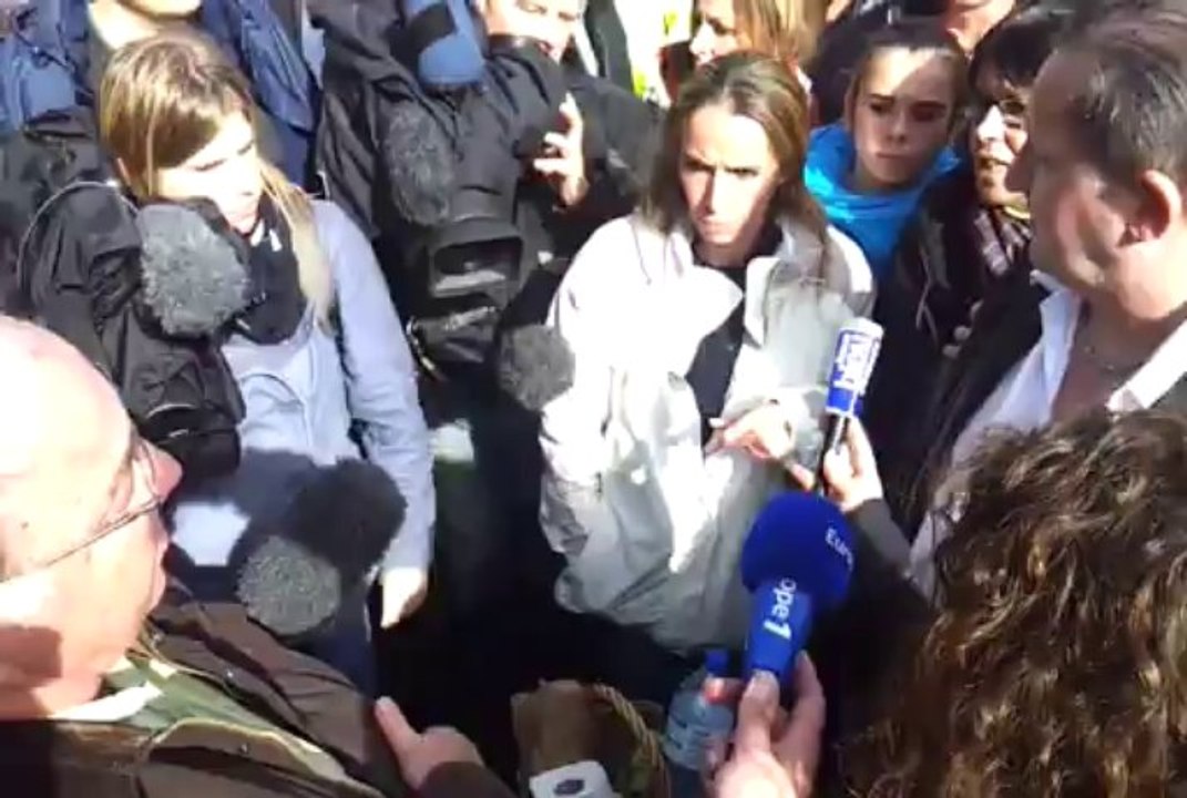 Ecotaxe. Discussion sous le portique