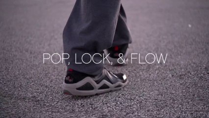 Tải video: Grosse démo de dance Hip Hop sur du Dubstep - Pop, Lock, & Flow (Feat HOLOTYPE & Jarell Rochelle)