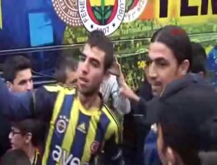 F.Bahçe'ye çiçekli karşılama