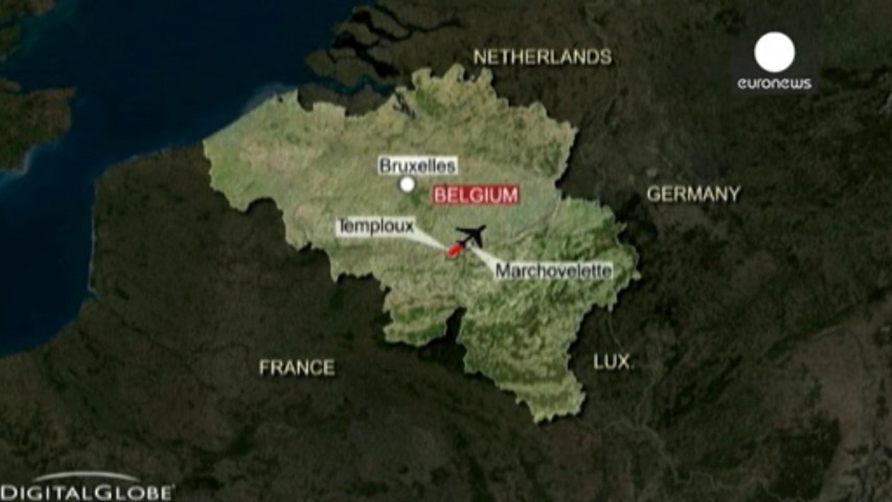 Ten killed as plane carrying parachutists plunges to the...