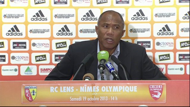 Conférence de presse RC Lens - Nîmes Olympique (1-0) : Antoine KOMBOUARE (RCL) - Victor ZVUNKA (NIMES) - 2013/2014
