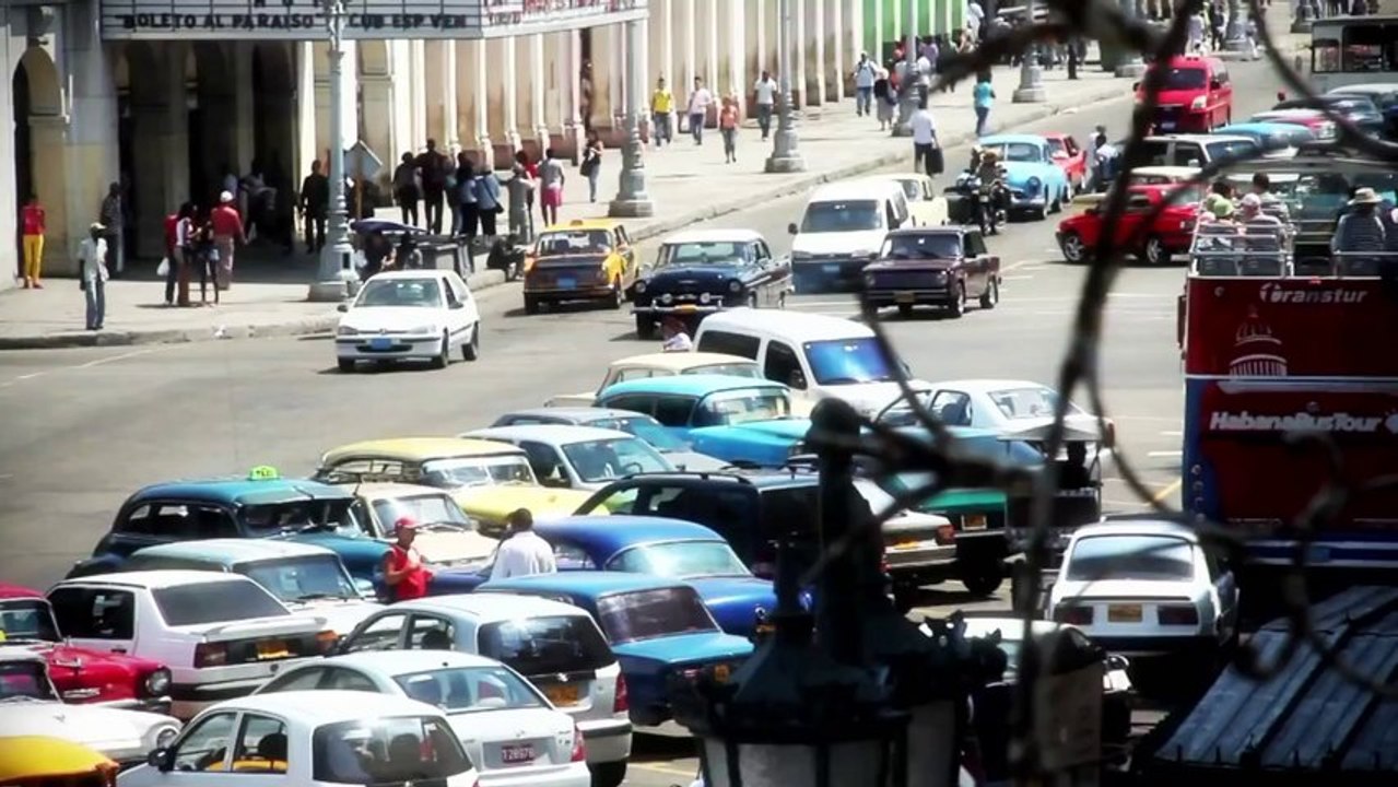 MusiCuba: Piquete Típico Cubano - ¿Quién tiró la Bomba?. Mp4