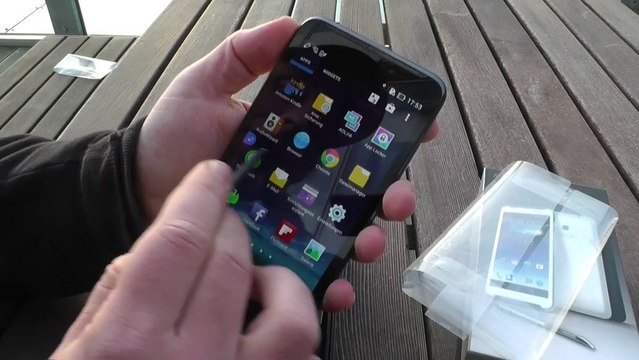 ASUS Fonepad Note 6 Unboxing and Hands On